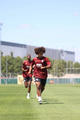 09.07.2026, GER, Fussball, Herren, FC Augsburg, Bundesliga, Vorbereitung, Leistungstests, FCA, FCA-Profis absolvieren Leistungstests Augsburg *** July 9, 2026, GER, Soccer, Men s, FC Augsburg, Bundesliga, Preseason, Performance Tests, FCA, FCA Pros Undergo Performance Tests in Augsburg
