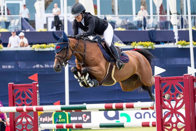 260710 Amanda Landeblad of Sweden with horse Hadriana du Ter competes in Stiftelsen Falsterbo Horse Show Prize during the Falsterbo Horse Show on July 10, 2026 in Falsterbo. Photo: Christian Örnberg BILDBYRAN COP 166 CO0709 ridsport equestrian falsterbo horse show ridsportlaget bbeng Stiftelsen Falsterbo Horse Show Prize *** July 10, 2026: Amanda Landeblad of Sweden, riding Hadriana du Ter, competes for the Stiftelsen Falsterbo Horse Show Prize during the Falsterbo Horse Show on July 10, 2026 in Falsterbo. Photo by Christian Örnberg, BILDBYRAN COP 166 CO0709: equestrian sports, Falsterbo Horse Show, Ridsportlaget BBENG, Stiftelsen Falsterbo Horse Show Prize  Copyright: CHRISTIANxÖRNBERG BB260710CO019