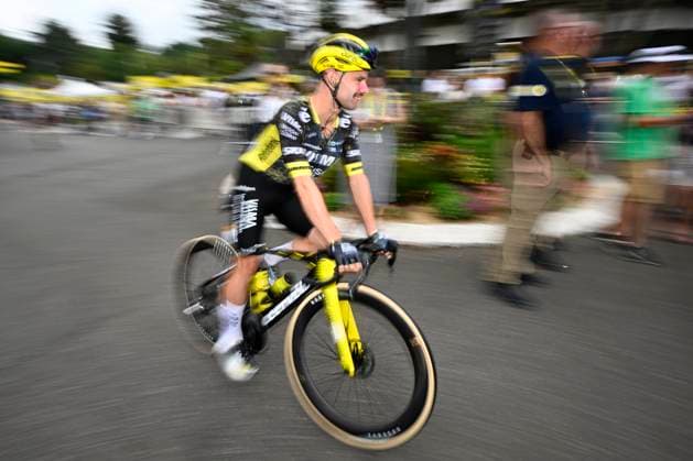 Tour de France 2026 Stage 7 BORDEAUX, FRANCE - JULY 10 : Campenaerts Victor (BEL) of Team Visma Lease a Bike during stage 7 of the 113rd edition of Tour de France an UCI World Tour 2.UWT cycling road race stage for Men Elite of 175 km with start in Hagetmau and finish in Bordeaux on July 10, 2026 in Bordeaux, France, 10 07 2026 Bordeaux France  Copyright: xTomasxSiskx