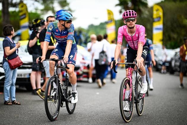 Belgian Tim Merlier of Soudal Quick-Step and Danish Kasper Asgreen of EF Education-EasyPost pictured at the start of stage 7 of the 2026 Tour de France cycling race, a stage of 175km from Hagetmau to Bordeaux, on Friday 10 July 2026. The 113th edition of the Tour de France starts on Saturday 4 July in Barcelona, Spain, and will finish in Paris, France on the 26th of July. JASPERxJACOBS  x180860399x