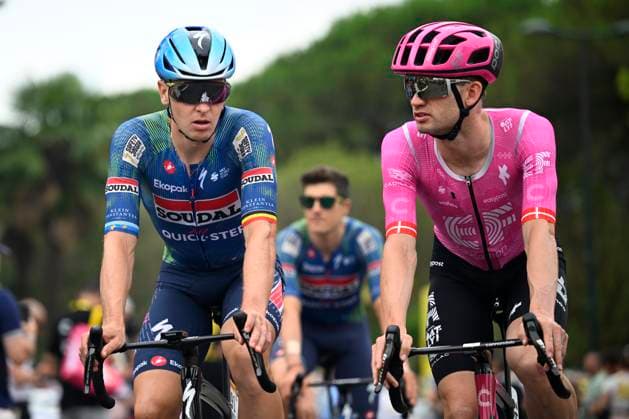 Tour de France 2026 Stage 7 BORDEAUX, FRANCE - JULY 10 : Merlier Tim (BEL) of Soudal Quick-Step and Asgreen Kasper (DEN) of EF Education - Easypost during stage 7 of the 113rd edition of Tour de France an UCI World Tour 2.UWT cycling road race stage for Men Elite of 175 km with start in Hagetmau and finish in Bordeaux on July 10, 2026 in Bordeaux, France, 10 07 2026 Bordeaux France  Copyright: xTomasxSiskx