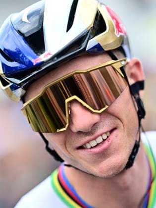 Tour de France 2026 Stage 7 BORDEAUX, FRANCE - JULY 10 : Evenepoel Remco (BEL) of Red Bull - BORA - Hansgrohe during stage 7 of the 113rd edition of Tour de France an UCI World Tour 2.UWT cycling road race stage for Men Elite of 175 km with start in Hagetmau and finish in Bordeaux on July 10, 2026 in Bordeaux, France, 10 07 2026 Bordeaux France  Copyright: xPeterxDexVoechtx