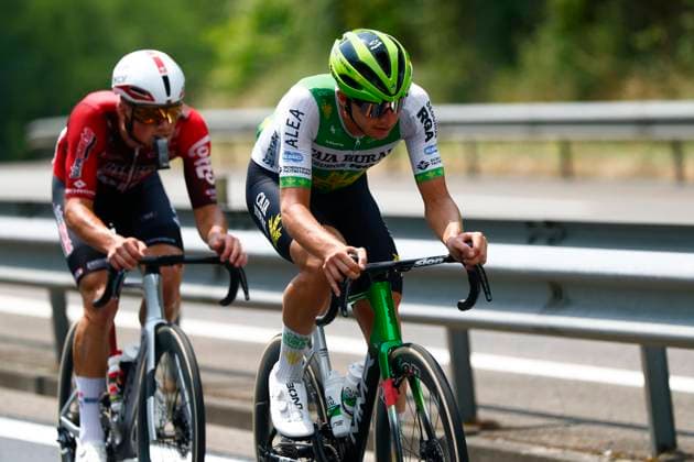 Tour de France 2026 Stage 7 BORDEAUX, FRANCE - JULY 10 : Otruba Jakub (CZE) of Caja Rural - Seguros RGA, Veistroffer Baptiste (FRA) of Lotto - Intermarche during stage 7 of the 113rd edition of Tour de France an UCI World Tour 2.UWT cycling road race stage for Men Elite of 175 km with start in Hagetmau and finish in Bordeaux on July 10, 2026 in Bordeaux, France, 10 07 2026 Bordeaux France  Copyright: xLucaxBettinix