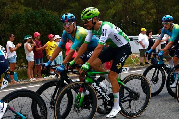Tour de France 2026 Stage 7 BORDEAUX, FRANCE - JULY 10 : Oldani Stefano (ITA) of Caja Rural - Seguros RGA during stage 7 of the 113rd edition of Tour de France an UCI World Tour 2.UWT cycling road race stage for Men Elite of 175 km with start in Hagetmau and finish in Bordeaux on July 10, 2026 in Bordeaux, France, 10 07 2026 Bordeaux France  Copyright: xLucaxBettinix