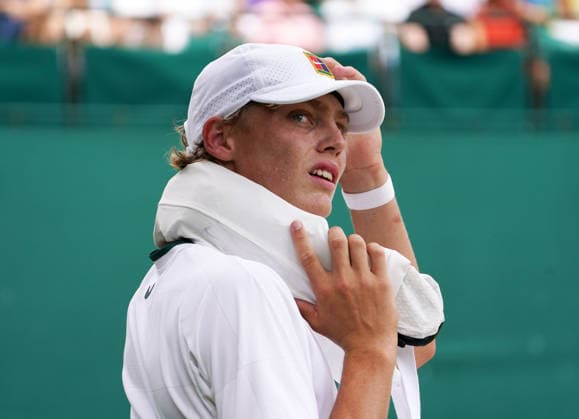 Tennis - 2026 Wimbledon Championships - Day Eleven (Week Two) - All England Lawn Tennis & Croquet Club, London - Friday 10th July 2026 Boys singles : Cruz Hewitt (AUS) v Thijs Boogaard (NED Cruz Hewitt (AUS) COLORSPORT ANDREW COWIE 