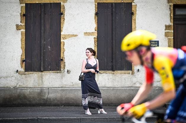 A spectator the stage 7 of the 2026 Tour de France cycling race, a stage of 175km from Hagetmau to Bordeaux, on Friday 10 July 2026. The 113th edition of the Tour de France starts on Saturday 4 July in Barcelona, Spain, and will finish in Paris, France on the 26th of July. JASPERxJACOBS  x180871221x