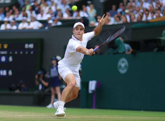 Wimbledon Championships 2026, Day 12, AELTC Wimbledon, London, UK - 10 07 2026 Arthur Fery (GBR) in action during his semi Final match against Alexander Zverev (GER) in the 2026 Wimbledon Championships at the AELTC London London AELTC Wimbledon London GBR, UK NEWSPAPERS OUT Copyright: xMarkxGreenwoodx