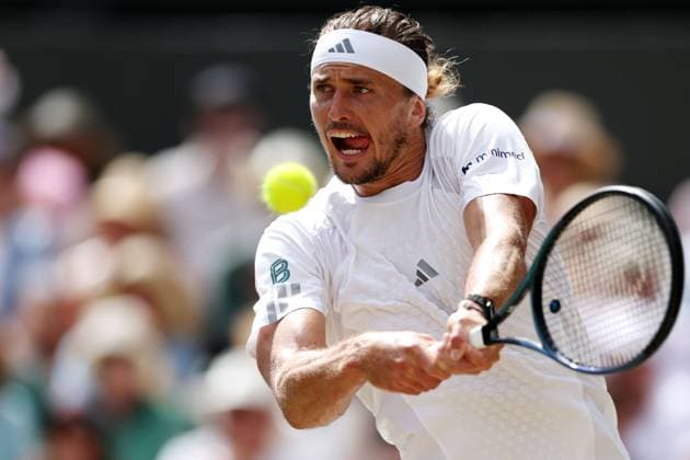 Alexander Zverev during his semi final match Wimbledon Tennis Championships, Day 12, The All England Lawn Tennis and Croquet Club, London, UK - 10 Jul 2026London The All England Lawn Tennis and United Kingdom  Copyright: xKieranxMcManus Shutterstockx 16981026ap