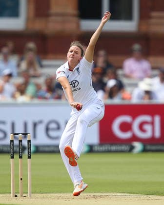 LONDON, ENGLAND - JULY 10: Lauren Filer of England in bowling action during day 1 of the Rothesay Test Match between England and India at Lord s Cricket Ground on July 10, 2026 in London, England.  Copyright: xJayxPatel SPPx Sportspressphoto_SPR188368