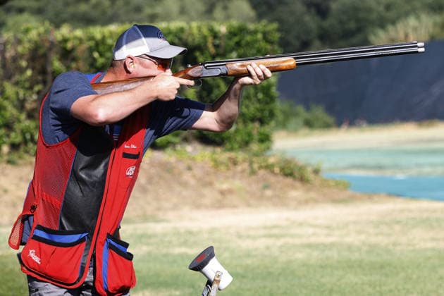 Sport Bilder des Tages OTHER - Shooting - ISSF World Cup Shotgun Photo by IPA ABACAPRESS.COM86568604 - Eller Walton of the United States shoots during the fourth day of the ISSF World Cup Shotgun competition at the Concaverde Shooting Range on July 10, 2026, in Lonato del Garda, Italy. Lonato del Garda Italy  Copyright: xIPAxSport ABACAx