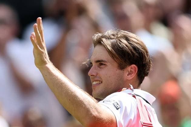 Arthur Fery waves to the crowd after defeat in his semi final match Wimbledon Tennis Championships, Day 12, The All England Lawn Tennis and Croquet Club, London, UK - 10 Jul 2026London The All England Lawn Tennis and United Kingdom  Copyright: xKieranxMcManus Shutterstockx 16981026bw