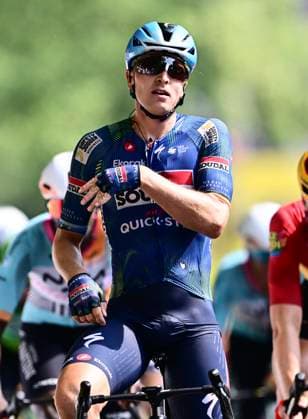 Tour de France 2026 Stage 7 BORDEAUX, FRANCE - JULY 10 : Merlier Tim (BEL) of Soudal Quick-Step wins the sprint during stage 7 of the 113rd edition of Tour de France an UCI World Tour 2.UWT cycling road race stage for Men Elite of 175 km with start in Hagetmau and finish in Bordeaux on July 10, 2026 in Bordeaux, France, 10 07 2026 Bordeaux France  Copyright: xLucaxBettinix