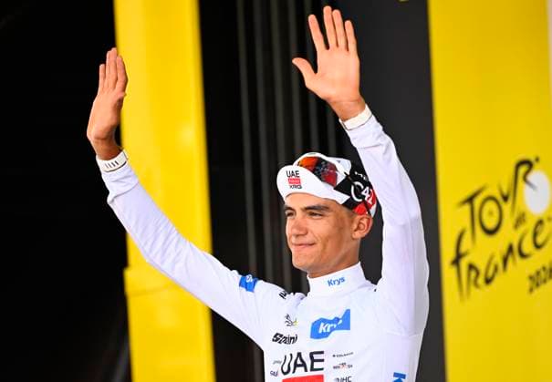 Tour de France 2026 Stage 7 BORDEAUX, FRANCE - JULY 10 : Del Toro Isaac (MEX) of UAE Team Emirates - XRG pictured with the white jersey during the podium ceremony of stage 7 of the 113rd edition of Tour de France an UCI World Tour 2.UWT cycling road race stage for Men Elite of 175 km with start in Hagetmau and finish in Bordeaux on July 10, 2026 in Bordeaux, France, 10 07 2026 Bordeaux France  Copyright: xTomasxSiskx