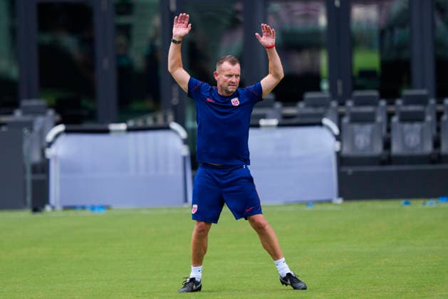 Fotball-VM 2026 Fort Lauderdale, Florida , USA 20260710. Fysioterapeut Thomas T. odegaard pa trening med Norges herrelandslag i fotball pa Inter Miami CF Stadium. Foto: Fredrik Varfjell NTB Fort Lauderdale, Florida USA EDITORIAL USE ONLY. RESTRICTED USE FOR BETTING COMPANIES Ref:_SPO7FUHxngBALQ.jpg *** 2026 World Cup in Fort Lauderdale, Florida, USA 20260710 Physical therapist Thomas T. Odegaard at a training session with Norway’s men’s national soccer team at Inter Miami CF Stadium. Photo: Fredrik Varfjell, NTB. Fort Lauderdale, Florida, USA. EDITORIAL USE ONLY. RESTRICTED USE FOR BETTING COMPANIES.  Copyright: xFredrikxVarfjellx xNTBx