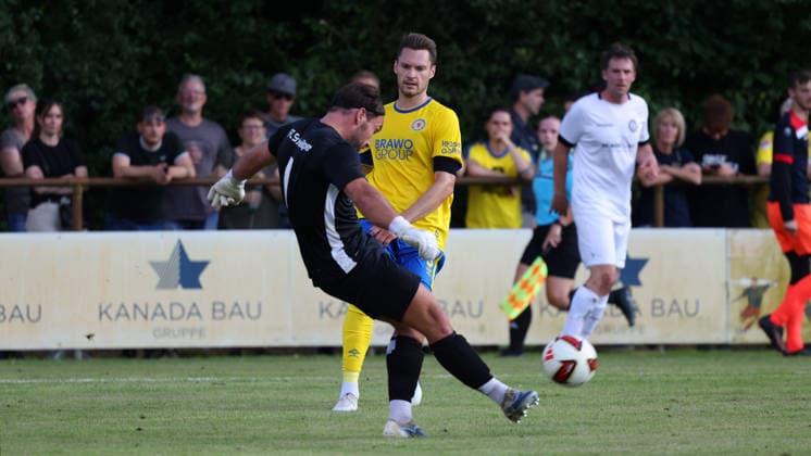 FC Schwülper vs Eintracht BS, Testspiel Rothemühle, 10.07.2026, Fußball, Herren, Saison 2026 27, Testspiel, FC Schwülper vs Eintracht Braunschweig, Maximilian Entrup (Eintracht Braunschweig) Niedersachsen Deutschland *** FC Schwülper vs. Eintracht BS, Friendly Match at Rothemühle, July 10, 2026, Soccer, Men s, 2026–27 Season, Friendly Match, FC Schwülper vs. Eintracht Braunschweig, Maximilian Entrup, Eintracht Braunschweig, Lower Saxony, Germany