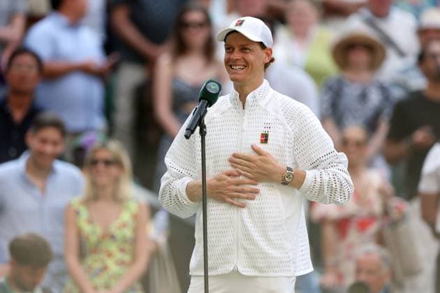 Jannik Sinner celebrates winning his semi final match Wimbledon Tennis Championships, Day 12, The All England Lawn Tennis and Croquet Club, London, UK - 10 Jul 2026London The All England Lawn Tennis and United Kingdom  Copyright: xKieranxMcManus Shutterstockx 16981026gp