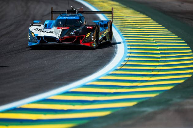 FIA WEC - 6 HOURS OF SAO PAULO 2026 15 MAGNUSSEN Kevin (dnk), MARCIELLO Raffaele (swi), VANTHOOR Dries (bel), BMW M Team WRT, BMW M Hybrid V8 15, Hypercar, action during the 6 Hours of Sao Paulo 2026, 4th round of the 2026 FIA World Endurance Championship, from July 10 to 12, 2026 on the Interlagos Circuit in Sao Paulo, Brazil -  Copyright: xAndreaxLorenzinax