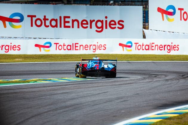 FIA WEC - 6 HOURS OF SAO PAULO 2026 15 MAGNUSSEN Kevin (dnk), MARCIELLO Raffaele (swi), VANTHOOR Dries (bel), BMW M Team WRT, BMW M Hybrid V8 15, Hypercar, action during the 6 Hours of Sao Paulo 2026, 4th round of the 2026 FIA World Endurance Championship, from July 10 to 12, 2026 on the Interlagos Circuit in Sao Paulo, Brazil -  Copyright: xAndreaxLorenzinax