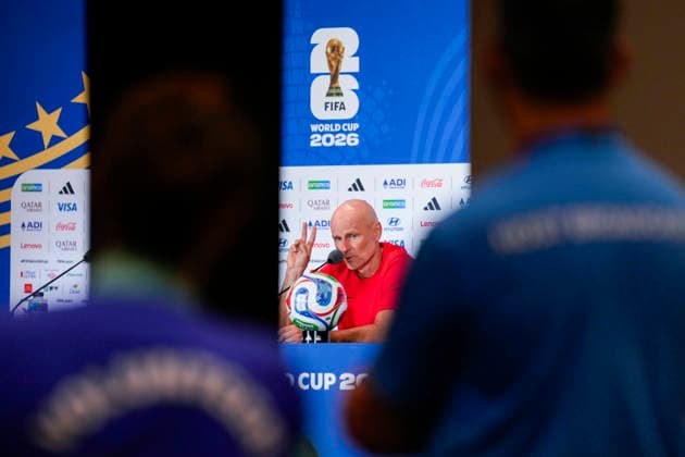 Fotball-VM 2026 Miami Gardens, Florida , USA 20260710. Norges landslagssjef Stale Solbakken under en pressekonferanse med Norges herrelandslag i fotball pa Miami stadion, for kvartfinalen i fotball-VM 2026 mellom Norge og England. Foto: Fredrik Varfjell NTB Miami Gardens, Florida USA EDITORIAL USE ONLY. RESTRICTED USE FOR BETTING COMPANIES Ref:_SPOR2dgg84P3yo.jpg *** 2026 FIFA World Cup Miami Gardens, Florida, USA 20260710 Norway’s national team coach Stale Solbakken during a press conference with the Norwegian men’s national soccer team at Miami Stadium, ahead of the quarterfinal match between Norway and England at the 2026 FIFA World Cup. Photo by Fredrik Varfjell, NTB, Miami Gardens, Florida, USA. EDITORIAL USE ONLY. RESTRICTED USE FOR BETTING COMPANIES.  Copyright: xFredrikxVarfjellx xNTBx