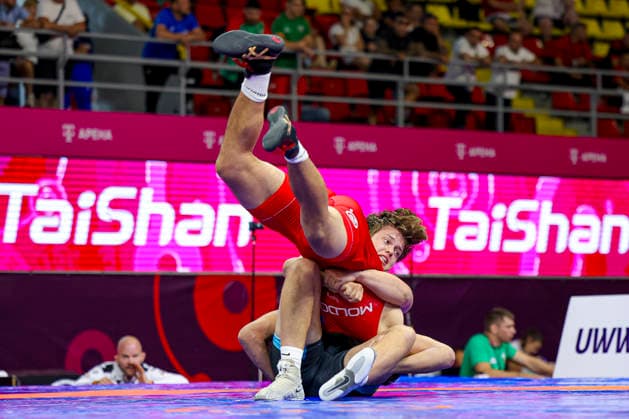 2025 U23 Wrestling World Championships 97kg FS - Tom Ulamec (GER) df. Vitalie Perciun (MDA) *** 2025 U23 Wrestling World Championships, 97kg Freestyle: Tom Ulamec (GER) defeated Vitalie Perciun (MDA)