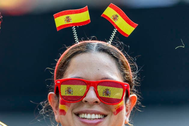 July 10, 2026, Los Angeles, California, USA: Soccer fans are seen before the FIFA World Cup, WM, Weltmeisterschaft, Fussball quarterfinal soccer match between Spain and Belgium at SoFi Stadium in Inglewood, Calif., Friday, July 10, 2026. Los Angeles USA - ZUMAc68_ 20260710_zaf_c68_011 Copyright: xRingoxChiux