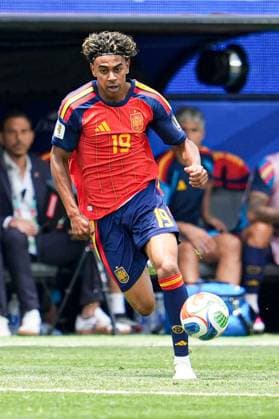 Lamine Yamal of Spain Spain v Belgium, 2026 FIFA World Cup, WM, Weltmeisterschaft, Fussball Quarter-final, Football, Los Angeles Stadium, California, USA - 10 Jul 2026Los Angeles Los Angeles Stadium California (CA) United States of America  Copyright: xIsmaelxAdnan Shutterstockx 16985787al