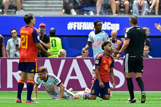 Spain vs Belgium - FIFA World Cup, WM, Weltmeisterschaft, Fussball 2026 LOS ANGELES, UNITED STATES OF AMERICA - JULY 10 : Yamal Lamine forward of Spain pictured during the FIFA World Cup 2026 round of 8 match between Spain and Belgium at the SoFi stadium on July 10, 2026 in Los Angeles, United States of America, 10 07 2026 Los Angeles United States of America  Copyright: xJanxDexMeuleneirx