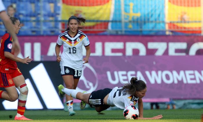 RECORD DATE NOT STATED 10.07.2026 Sarajevo(Bosnia-Herzegovina) Spain-Germany European U19 U-19 Under-19 women s football championship final Maj Schneider(Right down) Germany :S.Sandic