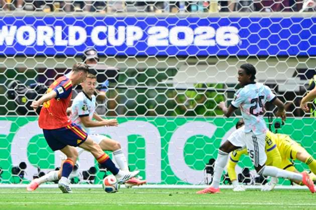 Spain vs Belgium - FIFA World Cup, WM, Weltmeisterschaft, Fussball 2026 LOS ANGELES, UNITED STATES OF AMERICA - JULY 10 : Ruiz Fabian midfielder of Spain scores a goal pictured during the FIFA World Cup 2026 round of 8 match between Spain and Belgium at the SoFi stadium on July 10, 2026 in Los Angeles, United States of America, 10 07 2026 Los Angeles United States of America  Copyright: xJanxDexMeuleneirx