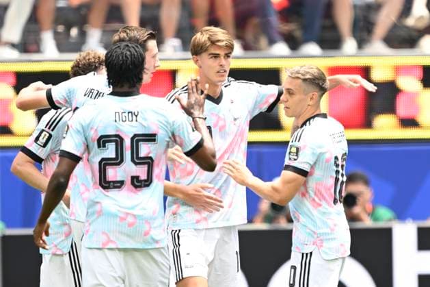 Spain vs Belgium - FIFA World Cup, WM, Weltmeisterschaft, Fussball 2026 LOS ANGELES, UNITED STATES OF AMERICA - JULY 10 : De Ketelaere Charles midfielder of Belgium celebrates after scoring pictured during the FIFA World Cup 2026 round of 8 match between Spain and Belgium at the SoFi stadium on July 10, 2026 in Los Angeles, United States of America, 10 07 2026 Los Angeles United States of America  Copyright: xNicoxVereeckenx