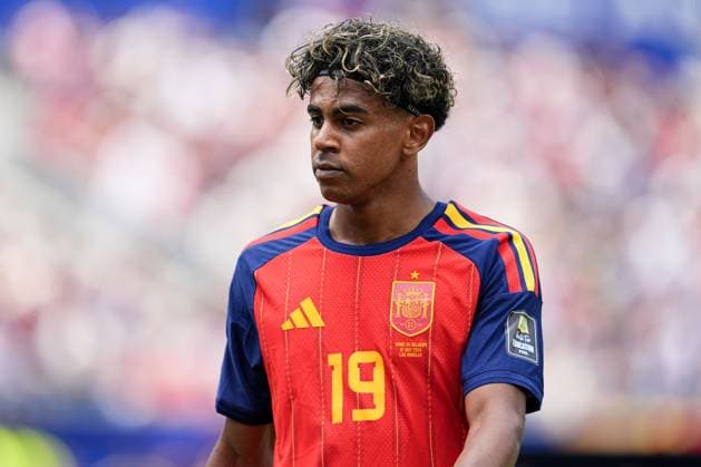 Lamine Yamal of Spain looks dejected Spain v Belgium, 2026 FIFA World Cup, WM, Weltmeisterschaft, Fussball Quarter-final, Football, Los Angeles Stadium, California, USA - 10 Jul 2026Los Angeles Los Angeles Stadium California (CA) United States of America  Copyright: xIsmaelxAdnan Shutterstockx 16985787bh