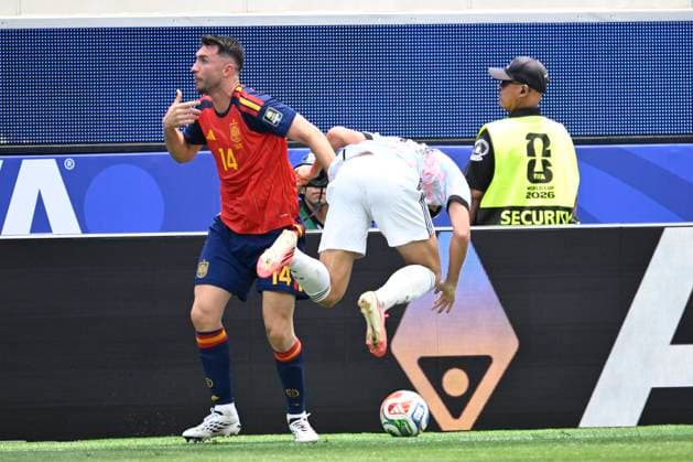 Spain vs Belgium - FIFA World Cup, WM, Weltmeisterschaft, Fussball 2026 LOS ANGELES, UNITED STATES OF AMERICA - JULY 10 : Laporte Aymeric defender of Spain pictured during the FIFA World Cup 2026 round of 8 match between Spain and Belgium at the SoFi stadium on July 10, 2026 in Los Angeles, United States of America, 10 07 2026 Los Angeles United States of America  Copyright: xNicoxVereeckenx