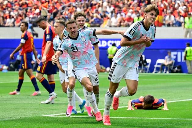 Spain vs Belgium - FIFA World Cup, WM, Weltmeisterschaft, Fussball 2026 LOS ANGELES, UNITED STATES OF AMERICA - JULY 10 : De Ketelaere Charles midfielder of Belgium celebrates scoring a goal pictured during the FIFA World Cup 2026 round of 8 match between Spain and Belgium at the SoFi stadium on July 10, 2026 in Los Angeles, United States of America, 10 07 2026 Los Angeles United States of America  Copyright: xJanxDexMeuleneirx
