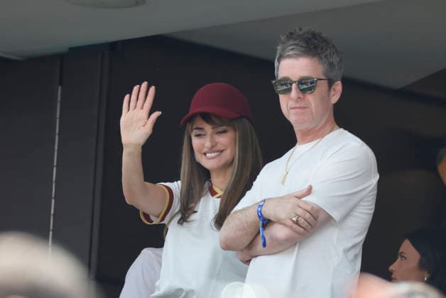 Spanish actress Penélope Cruz (L) reacts in a 2026 FIFA World Cup, WM, Weltmeisterschaft, Fussball quarterfinal match between Spain and Belgium at SoFi Stadium in Los Angeles, USA, 10 July 2026. FIFA World Cup 2026 - quarterfinal - Spain vs. Belgium !ACHTUNG: NUR REDAKTIONELLE NUTZUNG!  Copyright: xLavandeira.xJrx AMDEP8569 0861296058st