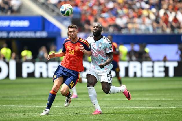 Spain vs Belgium - FIFA World Cup, WM, Weltmeisterschaft, Fussball 2026 LOS ANGELES, UNITED STATES OF AMERICA - JULY 10 : Laporte Aymeric defender of Spain, Lukaku Romelu forward of Belgium pictured during the FIFA World Cup 2026 round of 8 match between Spain and Belgium at the SoFi stadium on July 10, 2026 in Los Angeles, United States of America, 10 07 2026 Los Angeles United States of America  Copyright: xNicoxVereeckenx