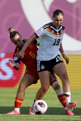 RECORD DATE NOT STATED 10.07.2026 Sarajevo(Bosnia-Herzegovina) Spain-Germany European U19 U-19 Under-19 women s football championship final Irune Dorado(L) Spain,Laila Portella(R) Germany :S.Sandic