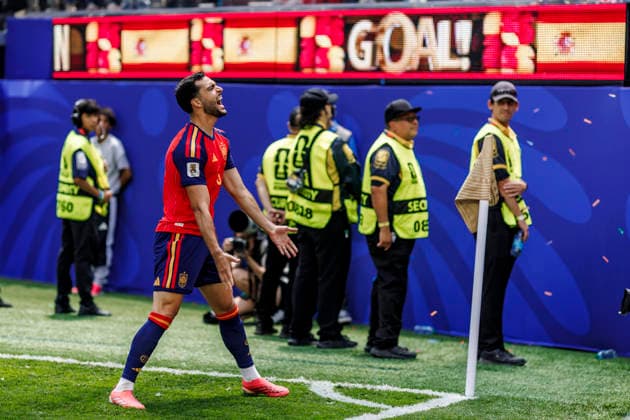 Spain vs Belgium - FIFA World Cup, WM, Weltmeisterschaft, Fussball 2026 - 10 07 2026 Mikel Merino of Spain celebrates his goal during the FIFA World Cup 2026 quarter finals match between Spain and Belgium at Los Angeles Stadium on July 10, 2026 in Inglewood, California, Estados Unidos Inglewood Estados Unidos Copyright: xPGSxPhotoxAgencyx