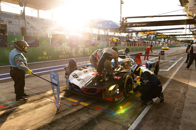 FIA WEC - 6 HOURS OF SAO PAULO 2026 15 MAGNUSSEN Kevin (dnk), MARCIELLO Raffaele (swi), VANTHOOR Dries (bel), BMW M Team WRT, BMW M Hybrid V8 15, Hypercar, pitlane, during the 6 Hours of Sao Paulo 2026, 4th round of the 2026 FIA World Endurance Championship, from July 10 to 12, 2026 on the Interlagos Circuit in Sao Paulo, Brazil -  Copyright: xJoaoxFilipex