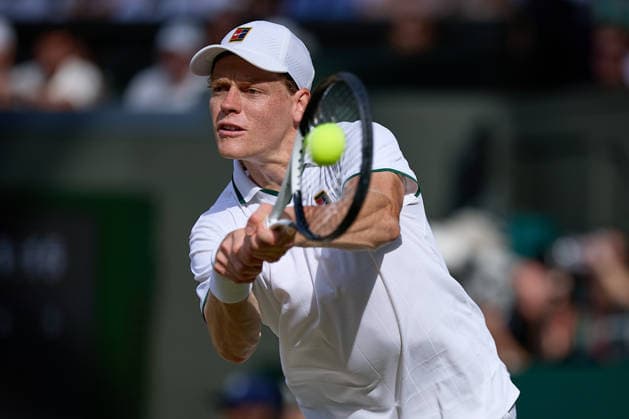 July 10, 2026, London, England, United Kingdom: JANNIK SINNER of Italy returns with backhand during The Championships Wimbledon. Sinner won the match 6:4 6:4 6:4. Tennis 2026: Wimbledon Semifinal: SINNER 6:4 6:4 6:4 DJOKOVIC  - ZUMAs343 20260710_zsp_s343_151 Copyright: xMathiasxSchulzx