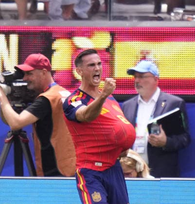 Spain v Belgium - FIFA World Cup, WM, Weltmeisterschaft, Fussball 2026 - Quarter Final INGLEWOOD, CALIFORNIA - JULY 10: Fabian Ruiz of Spain celebrates after scoring his team s first goal during the 2026 FIFA World Cup Quarter Final match between Spain and Belgium at the Los Angeles Stadium (SoFi Stadium) in Inglewood, California, United States on July 10, 2026. Jose Hernandez Anadolu Inglewood United States. Editorial use only. Please get in touch for any other usage.  Copyright: x2026xAnadoluxJosexHernandezx