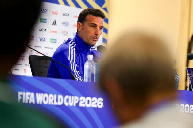 FIFA World Cup, WM, Weltmeisterschaft, Fussball 2026 - Argentina press conference, PK, Pressekonferenz Argentina™s national soccer team head coach Lionel Scaloni attends a press conference in Kansas City, Missouri, USA, 10 July 2026. Argentina will face Switzerland on 11 July in a FIFA World Cup 2026 quarter final match. KANSAS CITY United States  Copyright: xCHRISTOPHERxNEUNDORFx