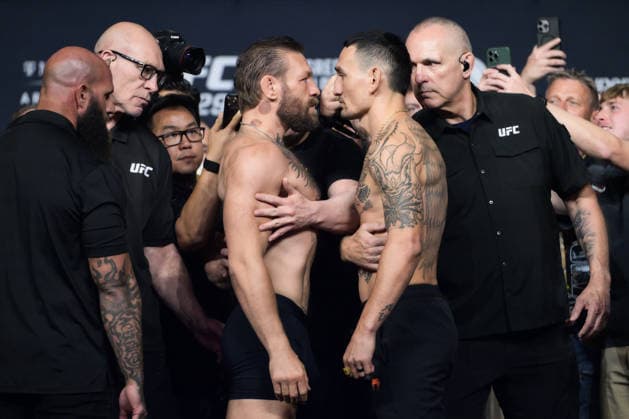 July 10, 2026, Las Vegas, Nevada, USA: CONOR MCGREGOR weighed 170.5 lbs and MAX HOLLOWAY weighed 170 lbs during ceremonial weigh-in at the T-Mobile Arena in Las Vegas. UFC 329: Conor McGregor And Max Holloway Intense Face Off  - ZUMAo117 20260710_zsp_o117_001 Copyright: xMikaelxOnax