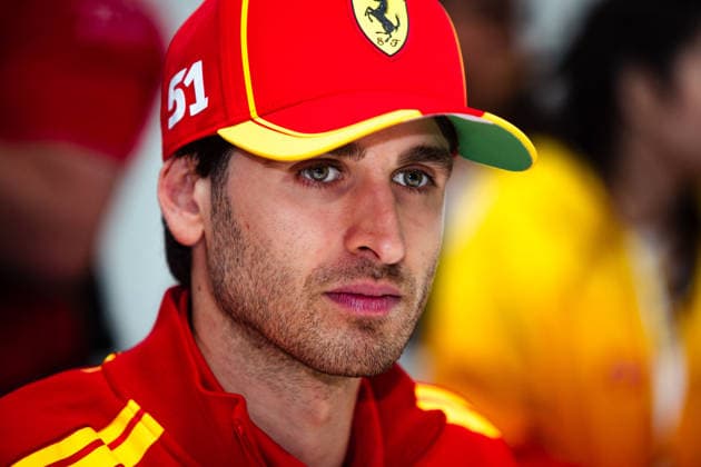 FIA WEC Rolex 6 Horas de São Paulo SaO PAULO, SP - 10.07.2026: FIA WEC ROLEX 6 HORAS DE SaO PAULO - Italian driver Antonio Giovinazzi gives interviews after the second free practice session of the 6 Hours of Sao Paulo, at the Interlagos racetrack, on July 10, 2026. (Photo: Emerson Santos Fotoarena) x2982922x  EmersonxSantos