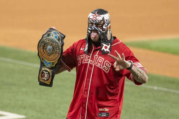 July 10, 2026, Arlington, Texas, USA: WWE wrestling star PENTA arrives to throw the first pitch during a MLB, Baseball Herren, USA game between the Houston Astros and Texas Rangers at Globe Life Field. Rangers win 7-3. MLB 2026: Rangers 7:3 Astros  - ZUMAf180 20260710_zsp_f180_033 Copyright: xMarkxFannx