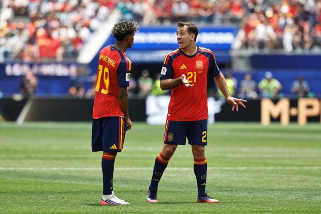 (L-R) Lamine Yamal, Mikel Oyarzabal (ESP), JULY 10, 2026 - Football Soccer : FIFA World Cup, WM, Weltmeisterschaft, Fussball 2026 Quarter-finals match between Spain - Belgium at the Los Angeles Stadium in Inglewood, United States. Noxthirdxpartyxsales  aflo_337643929 MutsuxKawamorix