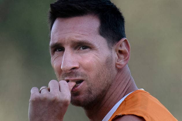 (260711) -- KANSAS CITY, July 11, 2026 -- Lionel Messi of Argentina attends a training session ahead of the quarterfinal between Argentina and Switzerland at the 2026 FIFA World Cup, WM, Weltmeisterschaft, Fussball in Kansas City, the United States, on July 10, 2026. ) (SP)U.S.-KANSAS CITY-FOOTBALL-FIFA WORLD CUP-TRAINING-TEAM ARGENTINA XiaoxYijiu 