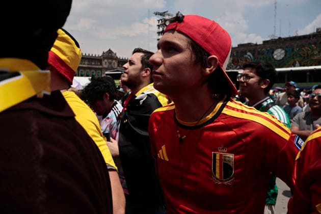 July 10, 2026, Mexico City, Cdmx, Mexico: The Spanish national team, Nationalteam beat Belgium 2oÃ¢1 in a thrilling match the Spaniards scored the winning goal just minutes before the final whistle. Fans from both nationsoÃ¢some Spanish, others BelgianoÃ¢gathered at the Fan Festival to watch the game alongside compatriots. They were joined by Mexicans in costume, including a Merlin the Duck figure, who cheered on the visiting fans as everyone shouted together for the goals, Spain s advancement to the next round, and the unfortunate defeat that ended Belgium s run in the 2026 FIFA World Cup, WM, Weltmeisterschaft, Fussball Mexico City Mexico  - ZUMAp204 20260710_zip_p204_009 Copyright: xJosuexPerezx Spain Defeats Belgium In The World Cup..  - ZUMA0861 0861303943st Copyright: xIMAGO JosuexPerezx