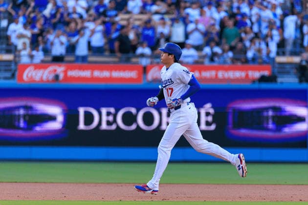 July 10, 2026, Los Angeles, California, USA: Shohei Ohtani 17 of the Los Angeles Dodgers rounds the bases after hitting a solo home run in the first inning in a regular season MLB, Baseball Herren, USA game against the Arizona Diamondbacks on Friday July 10, 2026 at Dodger Stadium in Los Angeles, California. Dodgers lose to Diamondbacks, 3-9. JAVIER ROJAS PI Los Angeles USA - ZUMAp124 20260710_zaa_p124_022 Copyright: xJavierxRojasx