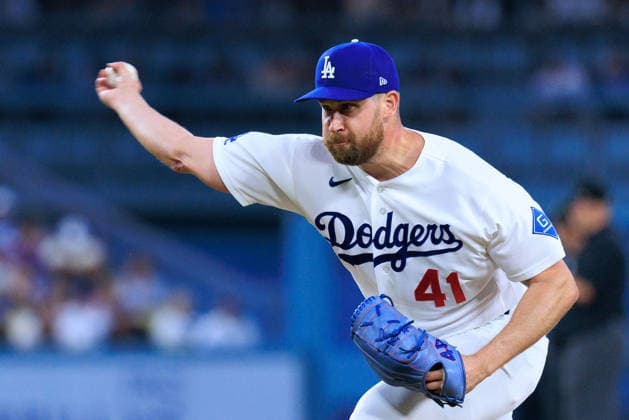 July 10, 2026, Los Angeles, California, USA: Relief pitcher, Brock Stewart 41 of the Los Angeles Dodgers during a regular season MLB, Baseball Herren, USA game against the Arizona Diamondbacks on Friday July 10, 2026 at Dodger Stadium in Los Angeles, California. Dodgers lose to Diamondbacks, 3-9. JAVIER ROJAS PI Los Angeles USA - ZUMAp124 20260710_zaa_p124_034 Copyright: xJavierxRojasx