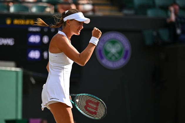 2026 Wimbledon - Kristina Mladenovic Kristina Mladenovic (FRA) durinh her semi final double match at the 2026 Wimbledon Championships at the AELTC in London, Great Britain, on July 10, 2026. Photo by Corinne Dubreuil ABACAPRESS.COM LONDON United Kingdom  Copyright: xDubreuilxCorinne ABACAx